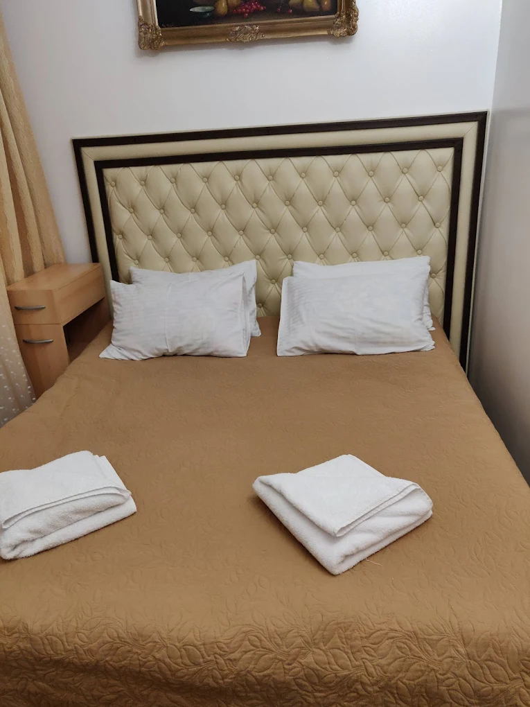 Фото готелю 4